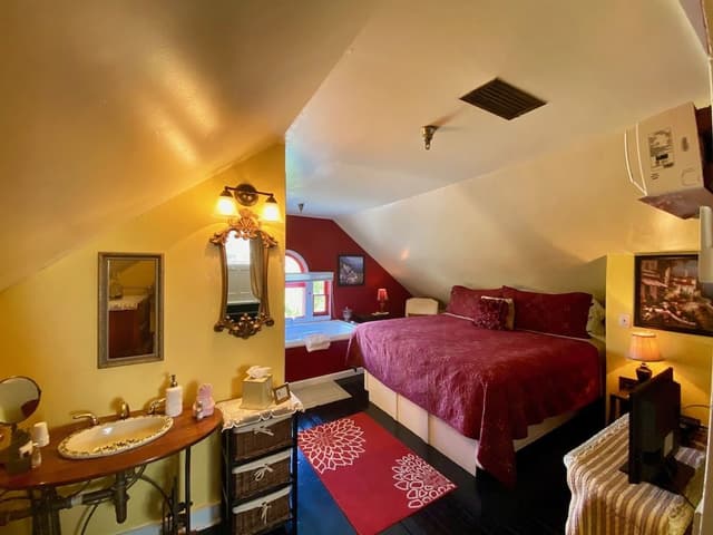 Penny's Attic