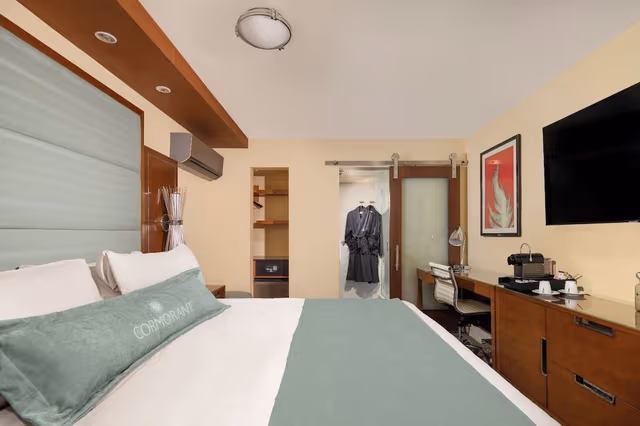 Room (Village-View King)