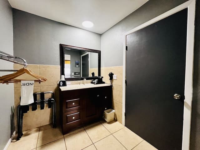 Room, 1 Queen Bed