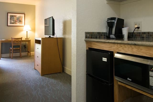 Standard Room, 2 Queen Beds