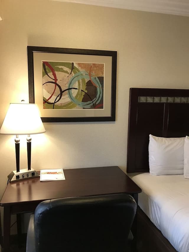 Standard Room, 2 Queen Beds, Non Smoking