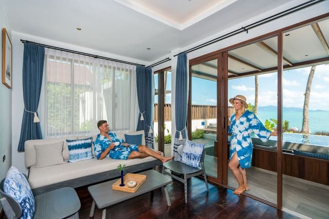 One Bedroom Beachfront Pool Villa