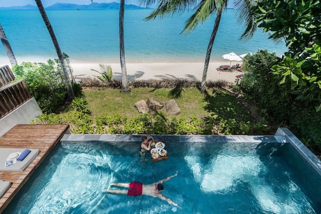 One Bedroom Beachfront Pool Villa