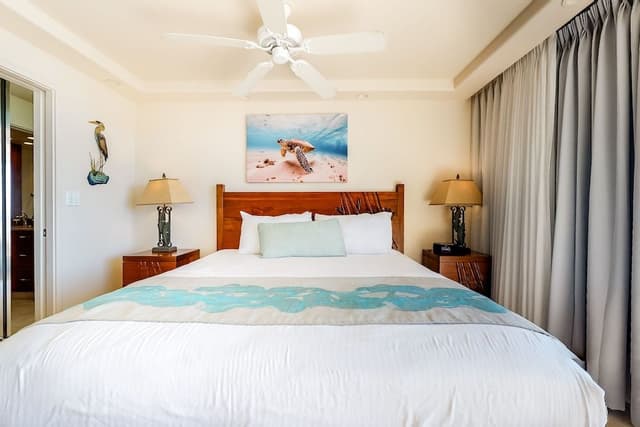 Condo, 2 Bedrooms