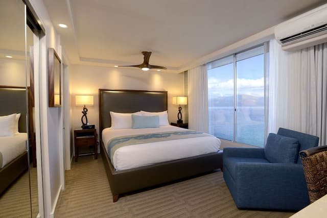 Condo, 2 Bedrooms (Ali'i Ocean View)