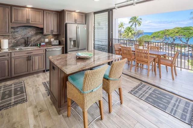 Condo, Multiple Beds, Balcony, Ocean View (Maui Parkshore 410)