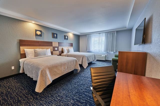 Regency Suite