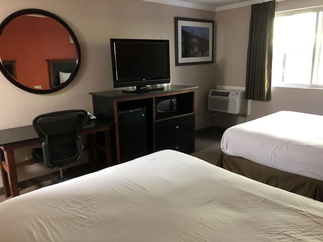 Standard Room, 2 Queen Beds