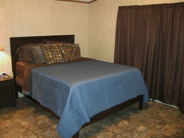 Suite, 2 Bedrooms, Kitchen