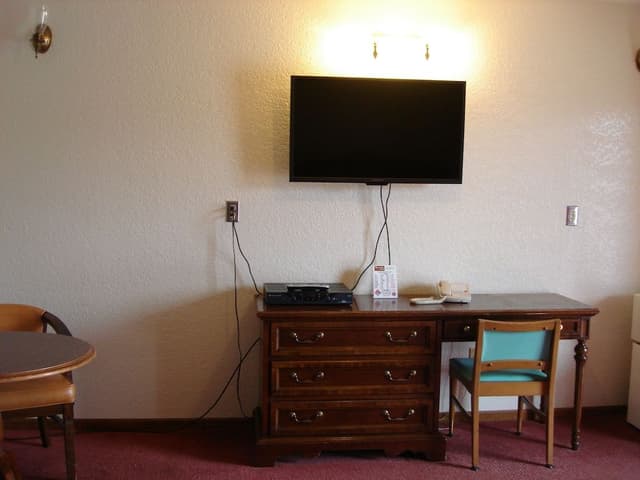 Standard Room, 2 Queen Beds, Non Smoking