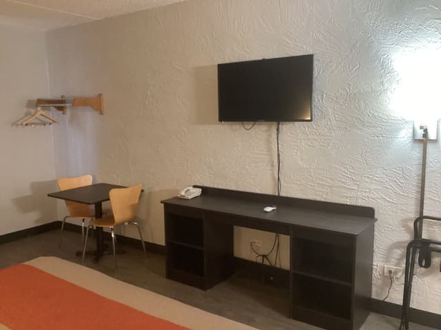 Standard Room, 1 Queen Bed, Accessible, Non Smoking