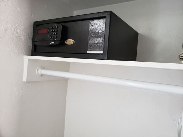 Partial Ocean View, 1 King Bed with Kitchenette