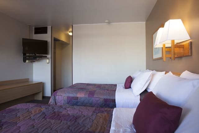 Standard Double Room, 2 Double Beds