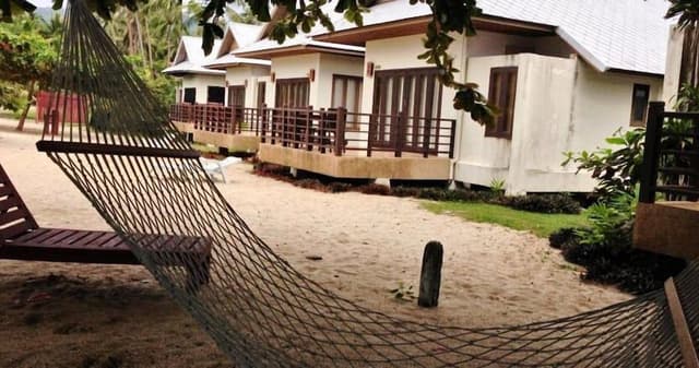 Villa, Beachfront