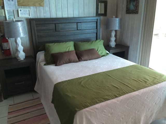 Studio Suite (Looe Key Efficiency Waterview)