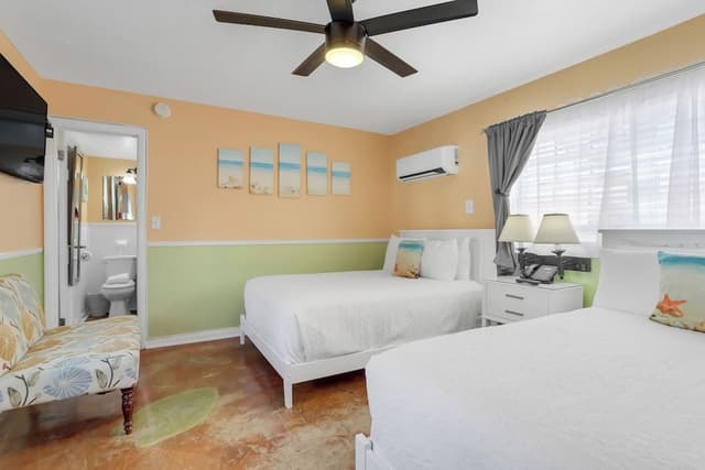 Standard Room, 2 Double Beds, Nonsmoking, Private Bathroom