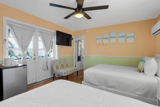 Standard Room, 2 Double Beds, Nonsmoking, Private Bathroom