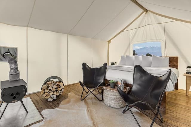 Safari Tent - Shared Bath