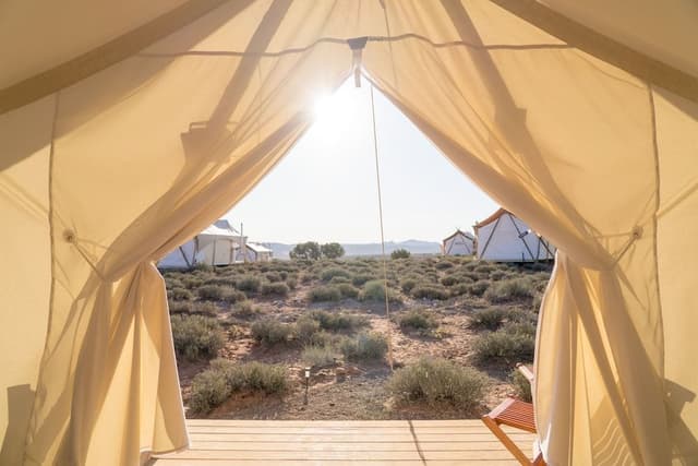 Safari Tent - Shared Bath