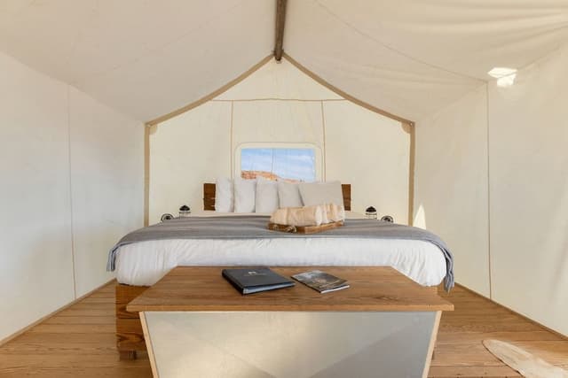 Suite Tent