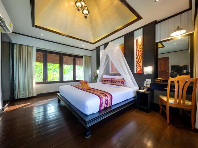 Deluxe Cottage
