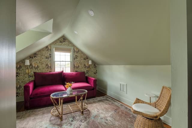 Comfort Room