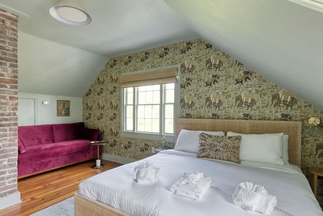 Comfort Room