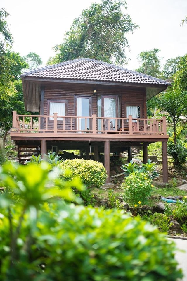 Superior Villa - Garden, Free Mini bar, Free Transfer to Tonsai Pier