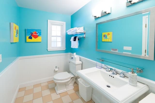 Family Quadruple Room, 2 Queen Beds, Non Smoking, Ground Floor