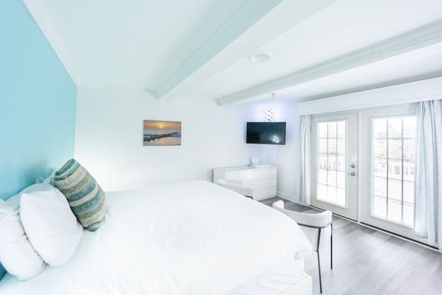 Deluxe Room, 1 King Bed, Non Smoking