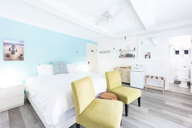 Deluxe Room, 1 King Bed, Non Smoking