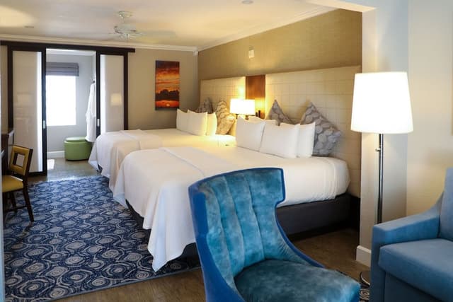 Suite, Multiple Beds