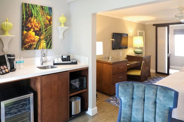 Suite, Multiple Beds