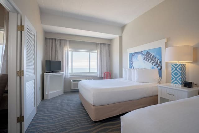 Signature Suite