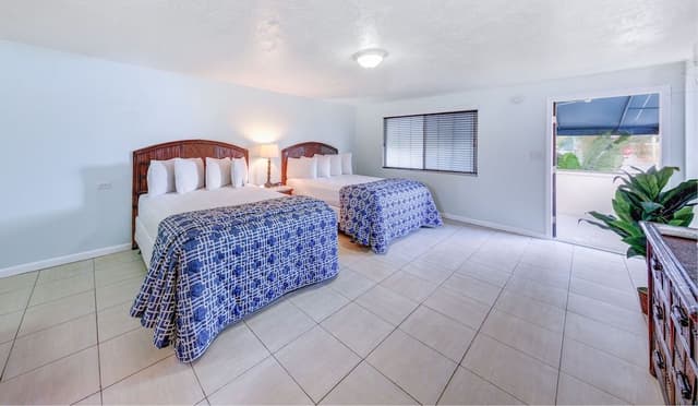 Room, 2 Queen Beds