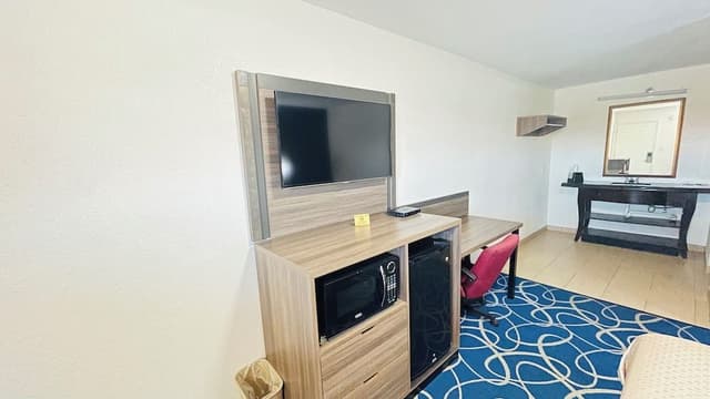Standard Room, 1 King Bed, Non Smoking