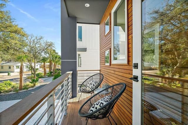 194 San Sebastian River House