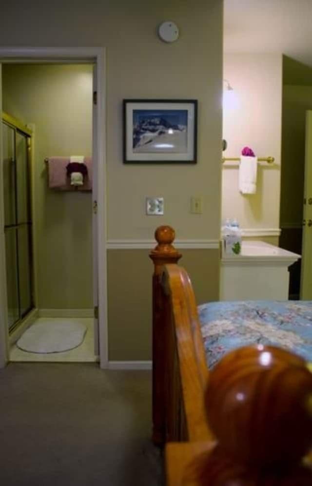 Room, Private Bathroom (05 Cottage Queen)