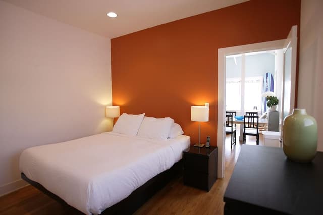 Top Floor One Bedroom Suite with Beachfront Ocean View