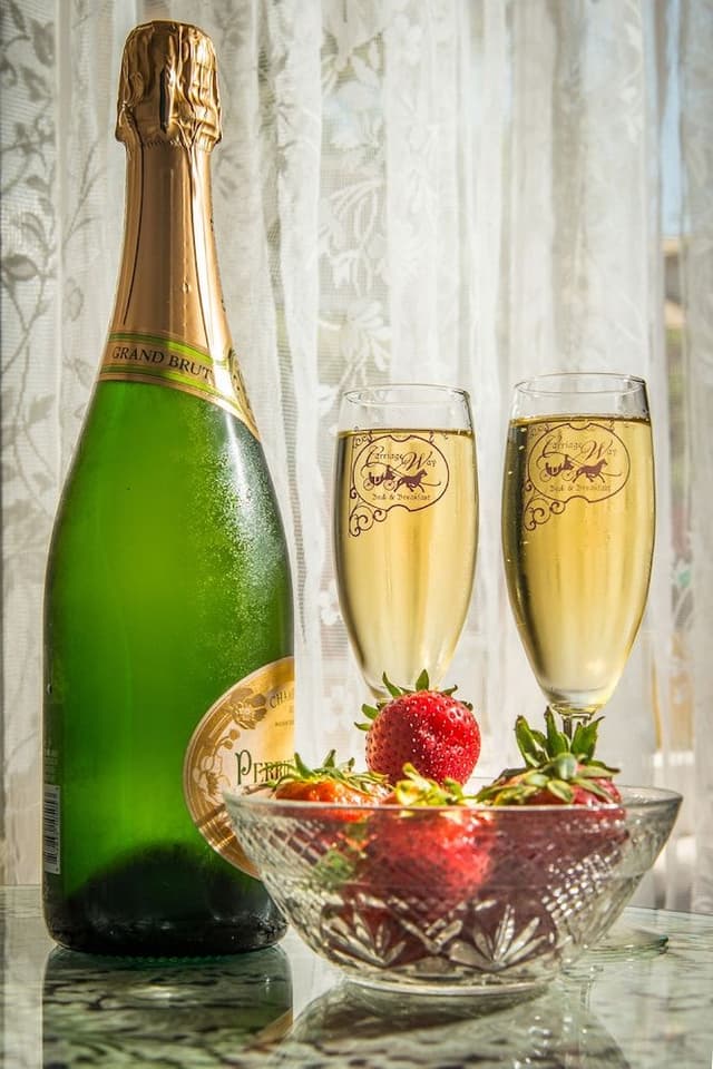 Amethyst Room - Premium Room (Adults 21+ only)