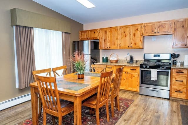 Family Apartment, Multiple Beds (Not Pet Friendly)