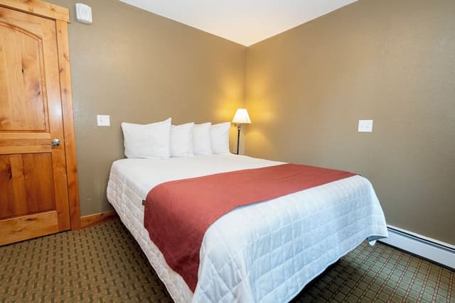 Family Apartment, Multiple Beds (Not Pet Friendly)