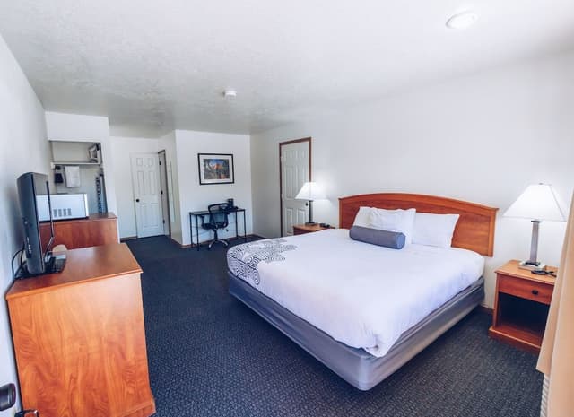 Double Room, 2 Queen Beds