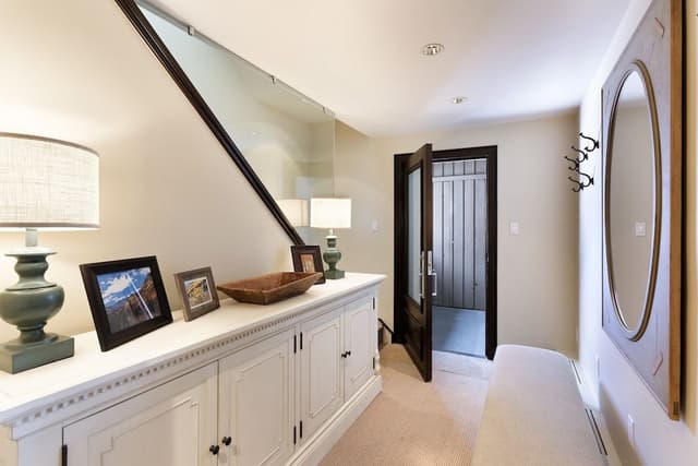 Condo, 3 Bedrooms