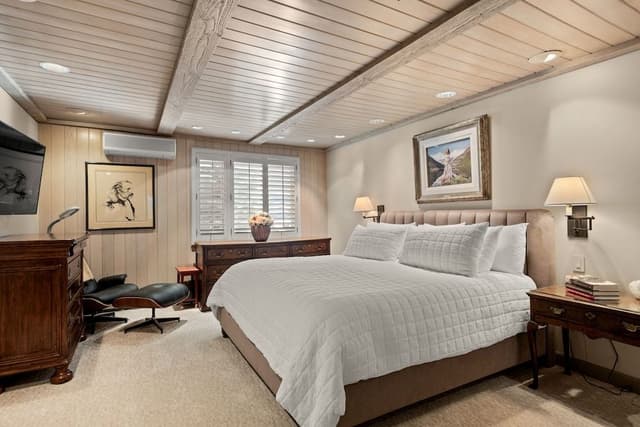 Condo, 3 Bedrooms