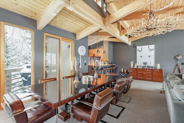Condo, 3 Bedrooms