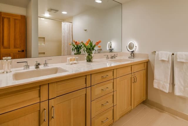 Condo, 3 Bedrooms