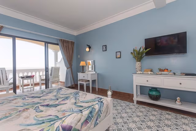 Ocean Front Grace Family Suite