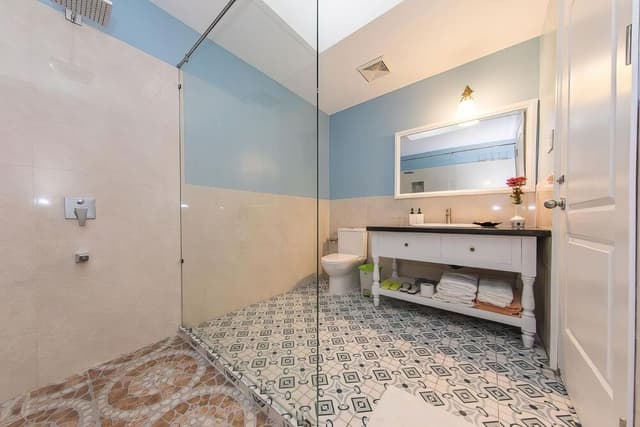 Ocean Front Grace Family Suite