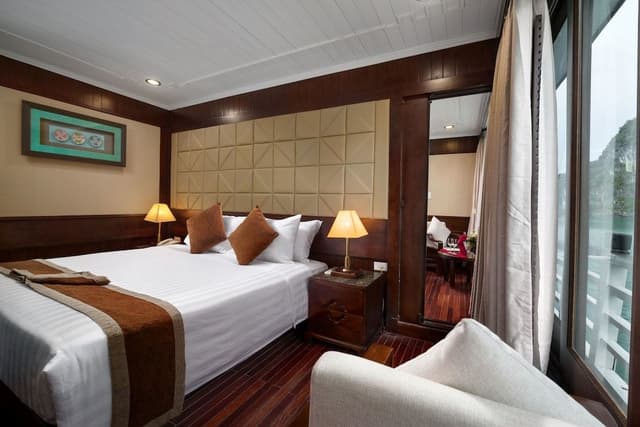 Family Room (Deluxe for 2 boat)